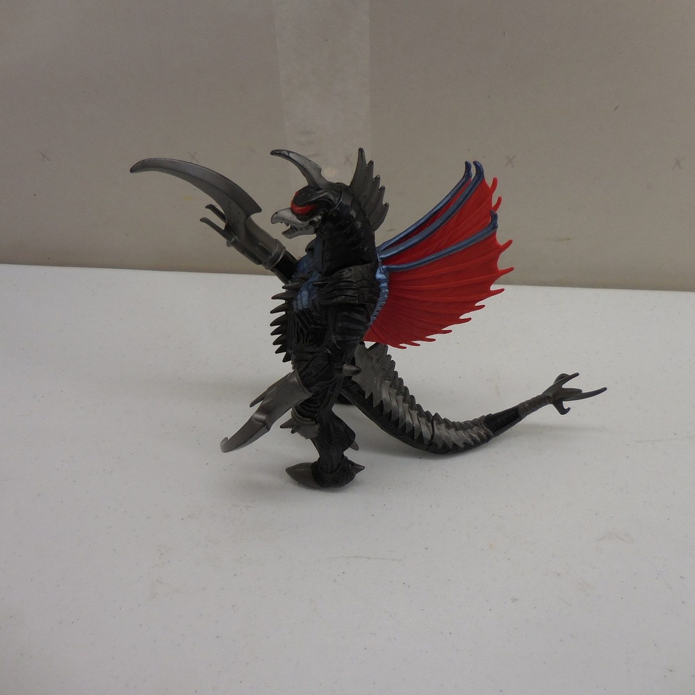 Playmates Godzilla Final Wars Gigan Action Figure 2020 Toho Kaiju Black Red 7in